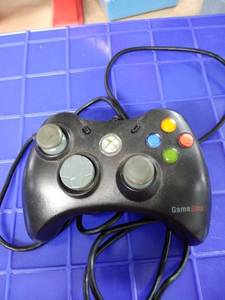 lot 1719 image: Xbox controller black with cord GameStop