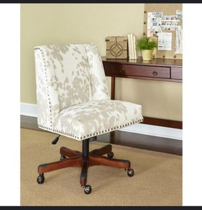 lot 2697 image: Bethany Office Chair. The soft, plush frame is upholstered in a soft neutral fabric