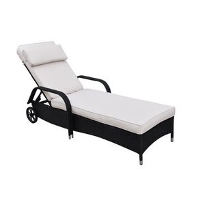lot 2912 image: Poundex Lizkona Nasrin Adjustable Patio Lounge Chair with Cushion