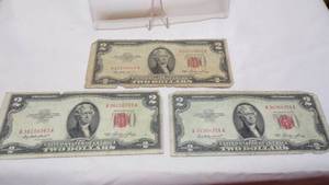 lot 7081 image: 3 - UNITED STATES NOTE $2 BILLS
