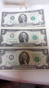 lot 7091 image: 2 - 1976 $2 BILLS WFDC STAMP ON BACK, 1 - 1976 $2 BILL