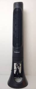 lot 76210 image: Honeywell QuietSet 40 Inch Tower Fan w Remote