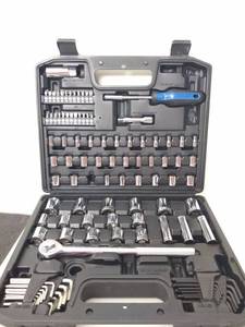 lot 76222 image: Hyper Tough 107 Piece Socket Set UJ5399TA