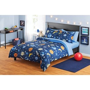 lot 76298 image: Your Zone Space Bed in a Bag Coordinating Bedding Set