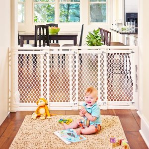 lot 76309 image: Supergate Extra-Wide Gate, Ivory