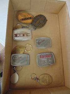 lot 1214 image: 6 Assorted Belt Buckles