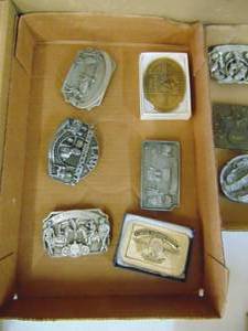 lot 1215 image: 6 Assorted Belt Buckles