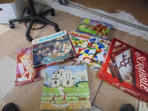 lot 1231 image: Vintage Table Games