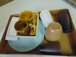 lot 1261 image: Assorted Kitchenware -