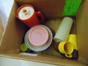 lot 1269 image: Miniature Tupperware pieces