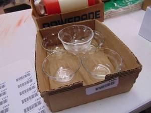 lot 1306 image: 5 Pyrex Custard Bowls