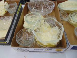 lot 1336 image: Miscellaneous Early American Glass pieces - lead Crystal 