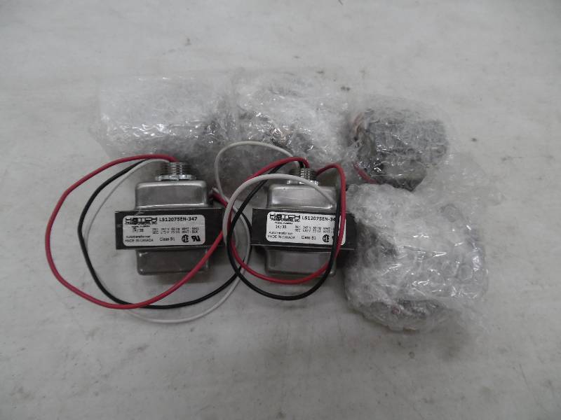 lot 19 image: NEWLot of 6 Hatch Auto Transformers