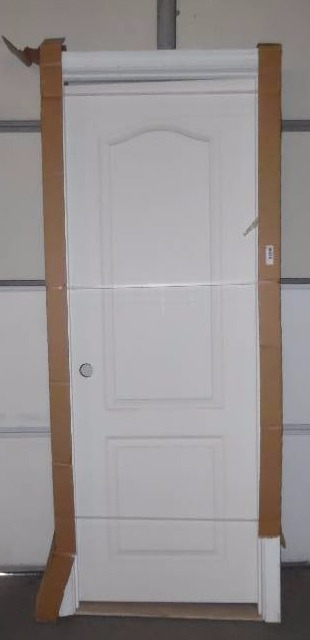 lot 36 image: NEW Jeld-Wen 36 14 x 65 12 White Door