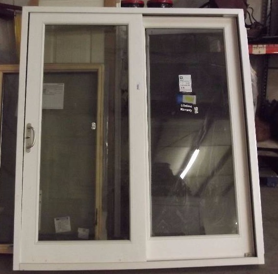 lot 42 image: Gliding Patio Door