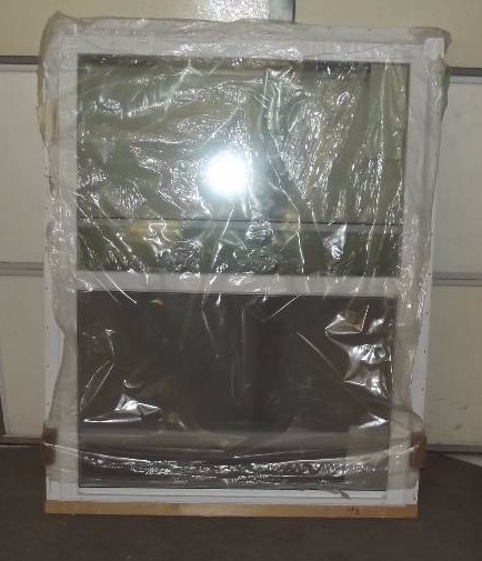 lot 63 image: American Craftsman 2301 Single Hung Vinyl Dual Glazed Window