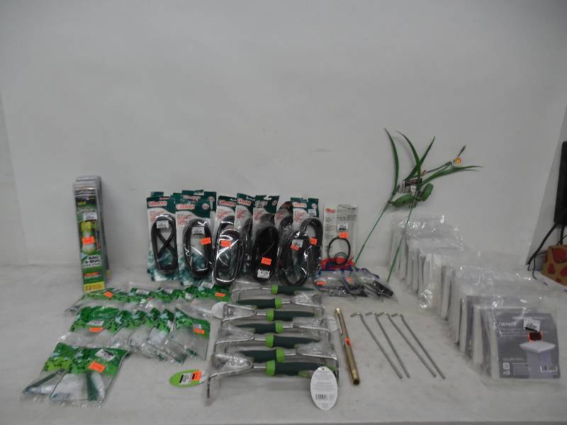lot 75 image: Outdoor Goods Lot
