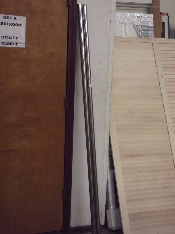 lot 2062 image: Steel Poles
