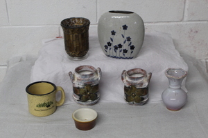 lot 9580 image: Misc Planter Vases