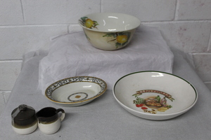 lot 9581 image: Bowls & Plates