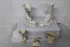 lot 9606 image: Decorative Planters
