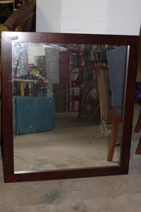lot 9515 image: Mirror