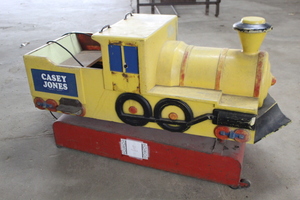 lot 9637 image: Very Cool Electric Store Childs Train plugged in and it works