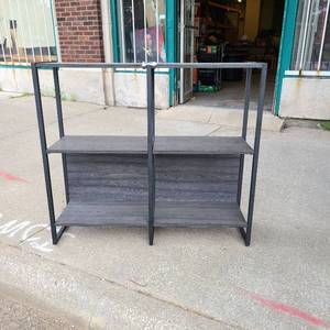 lot 45 image: Gray and black rod iron 3 tier bookshelf