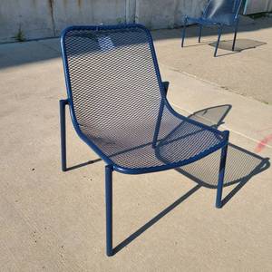 lot 58 image: Navy Blue outdoor chair