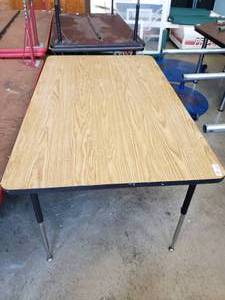 lot 3013 image: Table with Adjustable Legs