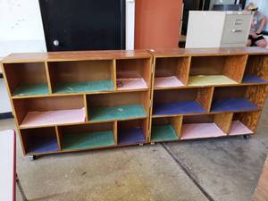 lot 3020 image: Folding Wooden Cubby Shelf