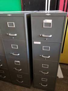 lot 3042 image: 2 Grey 4 Drawer File Cabinets