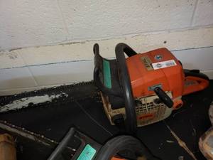 lot 3058 image: Stihl Chainsaw
