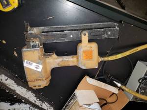 lot 3060 image: T36 Pneumatic Nail Gun
