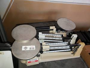 lot 3068 image: Lot of 3 Triple Beam Balance Scales