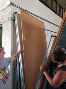 lot 3080 image: Large Corkboard