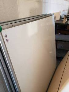 lot 3087 image: Lot of 2 Whiteboards