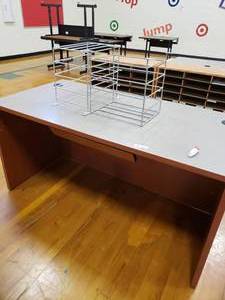 lot 3148 image: Desk with Under Desk Metal Tray Attachments