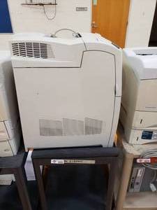 lot 3156 image: HP Color LaserJet 4650n on Black Rolling Cart