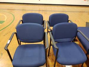 lot 3179 image: Lot of 4 Blue Chairs