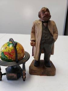 lot 9284 image: Statue and Globe