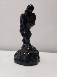 lot 9298 image: Man and Woman Statue