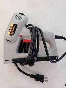 lot 9381 image: Stanley Electric Sharp Shooter Staplegun