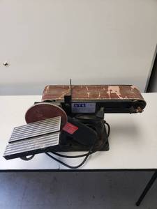 lot 9406 image: RTC 4 inch Belt Sander