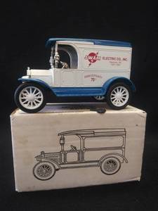 lot 5366 image: 1989 Ertl 1917 Model T Bank wKey  In Original Box  Swam Electric Co. 125 Scale