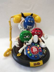 lot 5371 image: Vintage M&M Telephone