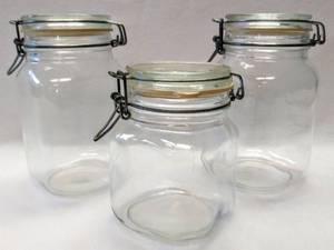 lot 5375 image: 3 Vintage Per Alimenti Only Glass Fv Made In Italy Canning Jars  (2) 1.5 Liter & (1) 1 Liter Canister, with Wire Locking Lids