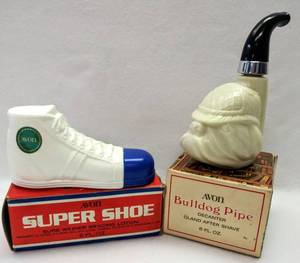 lot 5383 image: 2 Vintage AVON Cologne Decanters  Bulldog Pipe & Super Shoe