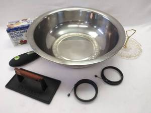 lot 5399 image: Awesome Kitchen Lot Large Metal Bowl, Cuisinart Bacon Press, Farberware Electric Can Openerj & More