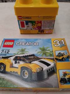 lot 8026 image: Lego Bldg Blocks and Car Bldg Toy